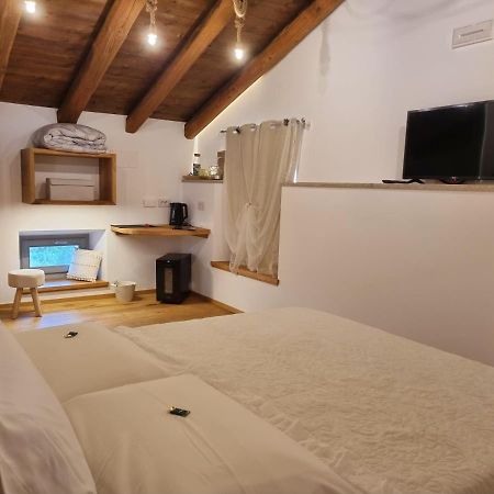 Agriturismo Ostrouska Sgonico Buitenkant foto